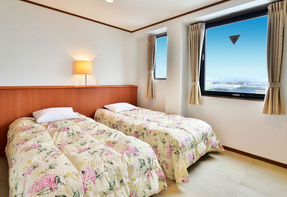 4. 비즈니스 호텔 ..