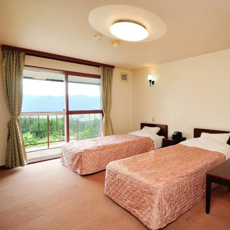 Chateautel Ipponsugi Отели в г. Минамиуонума