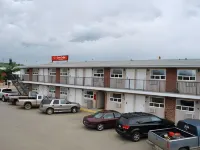 Econo Lodge Inn & Suites Drumheller - parking