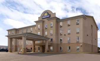 Days Inn by Wyndham Hinton