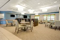 Days Inn by Wyndham Monticello Hotels in Otsego