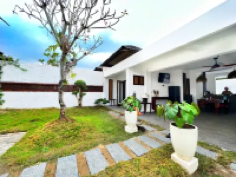 Villa Bagus Istri Tanjung Lesung 3 Kamar