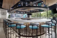 Delta Hotels by Marriott San Jose Aurola - ที่มีบาร์