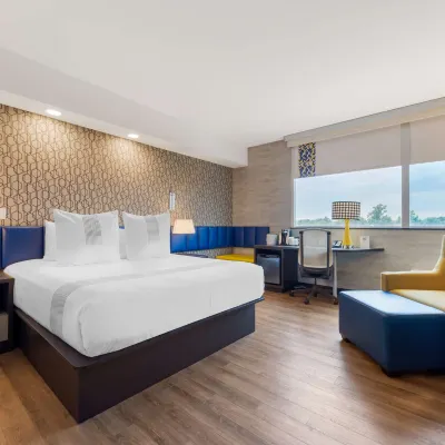 GLo Best Western Kanata Ottawa West Hotels near Kanata Civic Art Gallery