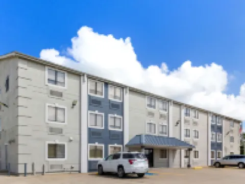 SureStay by Best Western Groves Hotels in Groves