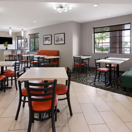 La Quinta Inn & Suites by Wyndham Kokomo