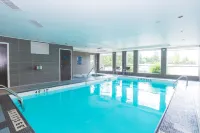 Sandman Hotel Abbotsford Airport - Swimmingpools