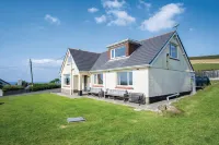 Carissima - 5 Bedroom House - Rhossili Hotels near Mewslade Bay (Beach)