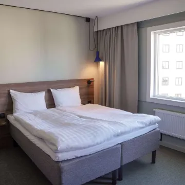 Comfort Hotel Panorama Отели рядом с достопримечательностью «Стадион «Уллеви»»
