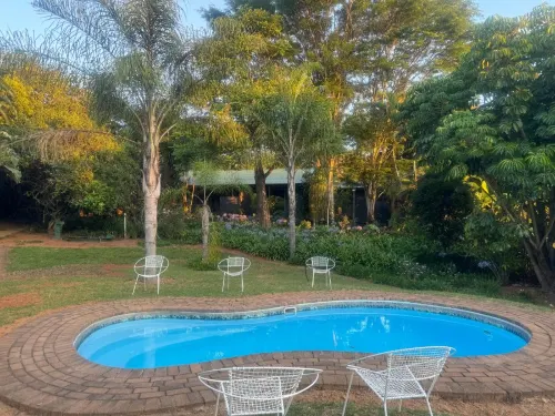 Busa House Self-Catering guest house & Caravan Park Hotels in White River