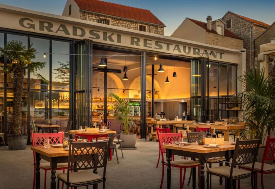 발라마르 해변