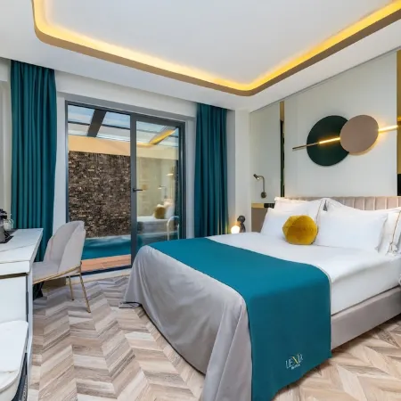Lexia Hotels Отели рядом с достопримечательностью «Нижний Дюденский водопад»