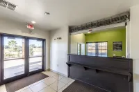 Super 8 by Wyndham Kenedy Hotels in Kenedy