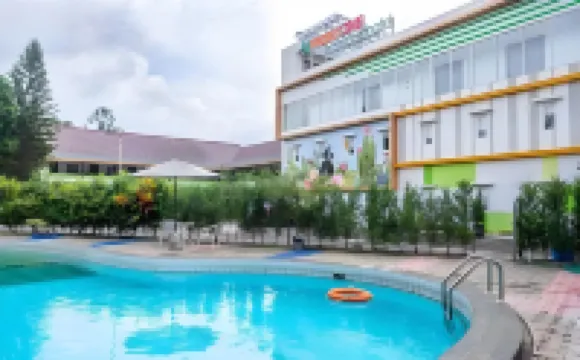 Three Eight Front One Boutique Batu Malang