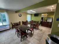 Days Inn by Wyndham Springfield Hotels in Springfield