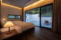 Hoshiga Pool Villa