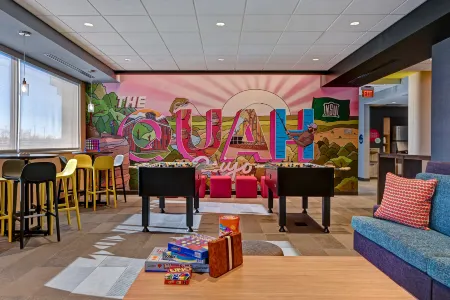 Tru by Hilton Tahlequah Отели в г. Петтит