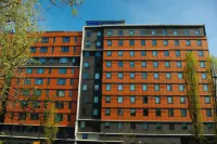 Ibis Budget Paris Porte de la Chapelle - Aréna Hotel a Parigi