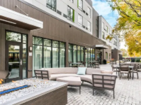 Courtyard by Marriott West Springfield Hotels in West Springfield