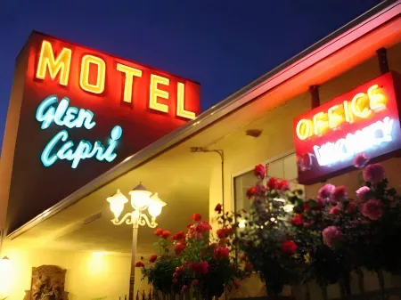 Glen Capri Inn and Suites - Burbank Universal
