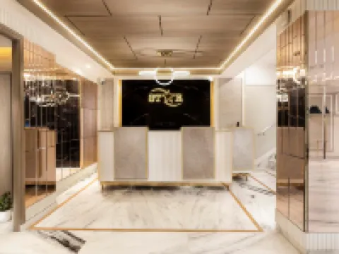 Hotel Star by Star Group Hotels in Noida