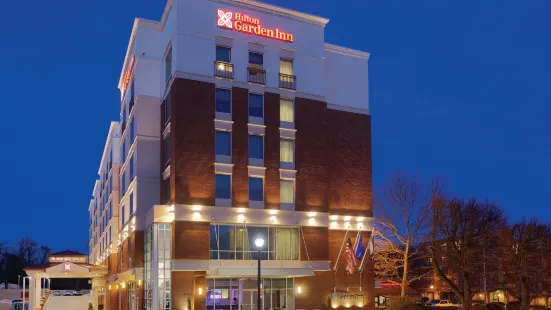 Hilton Garden Inn Falls Church