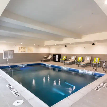 Hampton by Hilton Dallas East Отели рядом с достопримечательностью «Парк Уайт Рок Лейк»