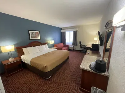 Clarion Inn I-94 Near Expo Center Hotels in Kalamazoo