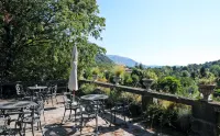 In a historic park, close to Lake Como and Milan.