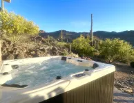 Luxury Desert Escape with Heated Pool, Spa & Stunning Views