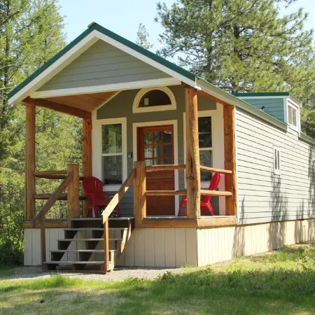Cozy Cabin in the Big Woods of North Idaho