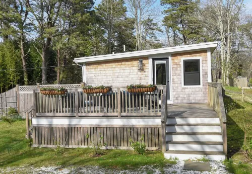 Cozy Cape Cod Cottage Near Beach and Bike Trail - 3성급