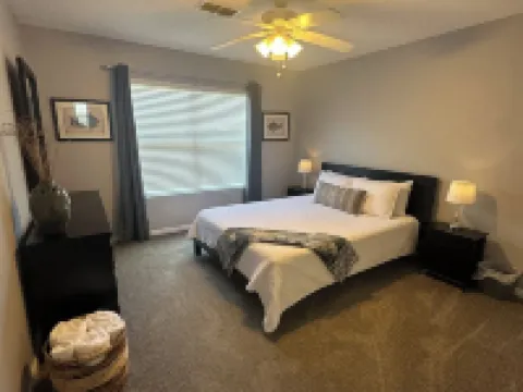 Cozy 3 bedroom 2 bath with views of the River Hotels in Steinhatchee