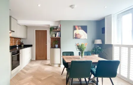 The Old Stables - Luxury Dartmouth town centre apartment w/ parking permit Отели рядом с достопримечательностью «Дартмут Касл»