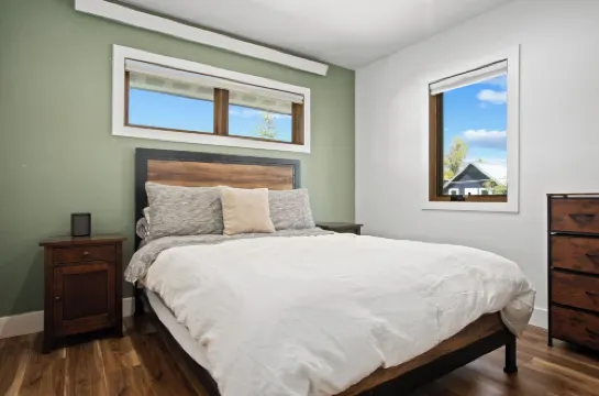 Ski Town Suite in the Heart of Old Town Steamboat Springs. Pet Friendly!