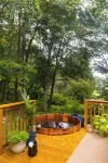 Catskill Retreat: Cozy Cabin with Cedar Hot Tub & Pet-Friendly