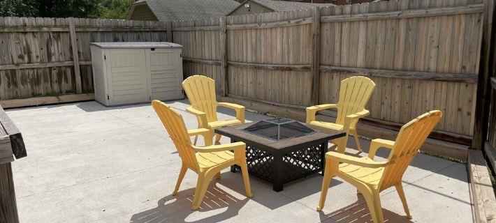 Hidden Oasis with a pool…Backyard Paradise! Hotels in Salina