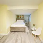 Cheerfull 2 bedroom Basement Apartment