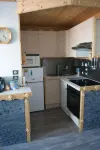 Comfortable 5-bed 2-bed apartment by the sea