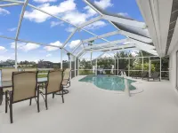 Lakefront Pool Home-Venice, FL Hotels in Venice Gardens