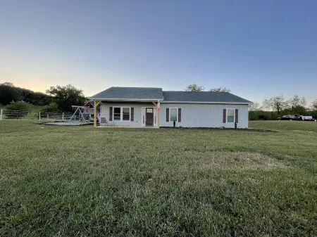 Early check in for Thursday night games! Discount available for repeat bookings! Отели рядом с достопримечательностью «Virginia Tech College of Liberal Arts and Human Sciences»