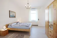 Beachfront apartment w. Terrace, sauna, wallbox, perfect for child+dog, fully fenced Hotels in Zempin