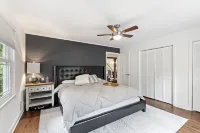 Lakefront Luxury Cabin Retreat with Jacuzzi & Party Dock