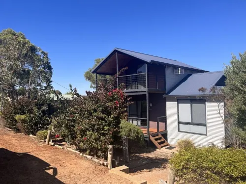 The Ideal Spot to Relax. Walk to Pristine Beaches, be Surrounded by Nature