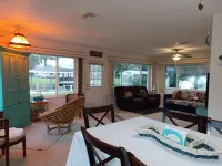 Cozy canal front home. Minutes from Sebring International Raceway.