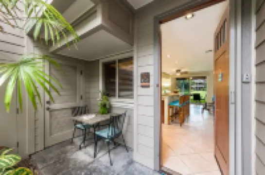 Tropical Ground Floor Unit at Mauna Lani Palm Villas w/ Beach Club Access