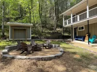Charming Retreat- Aska Area, Cozy, Renovated 3BR/2.5BA with Stunning River Views