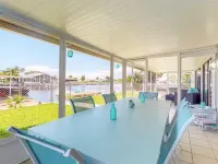 Waterfront home with direct gulf access Hotels in Hernando Beach
