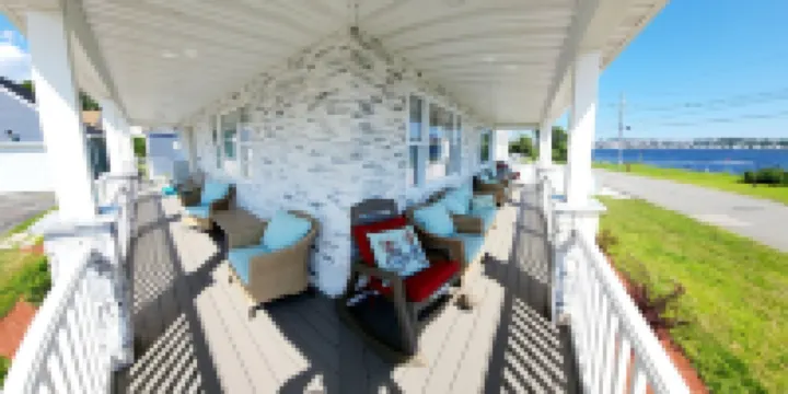 Beachfront w/ Hot Tub, Sauna, Pool, Fire pits, Grill & Panoramic Views