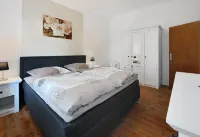 Ferienwohnung Jakob, mit Garten, Terrasse und Strandkorb